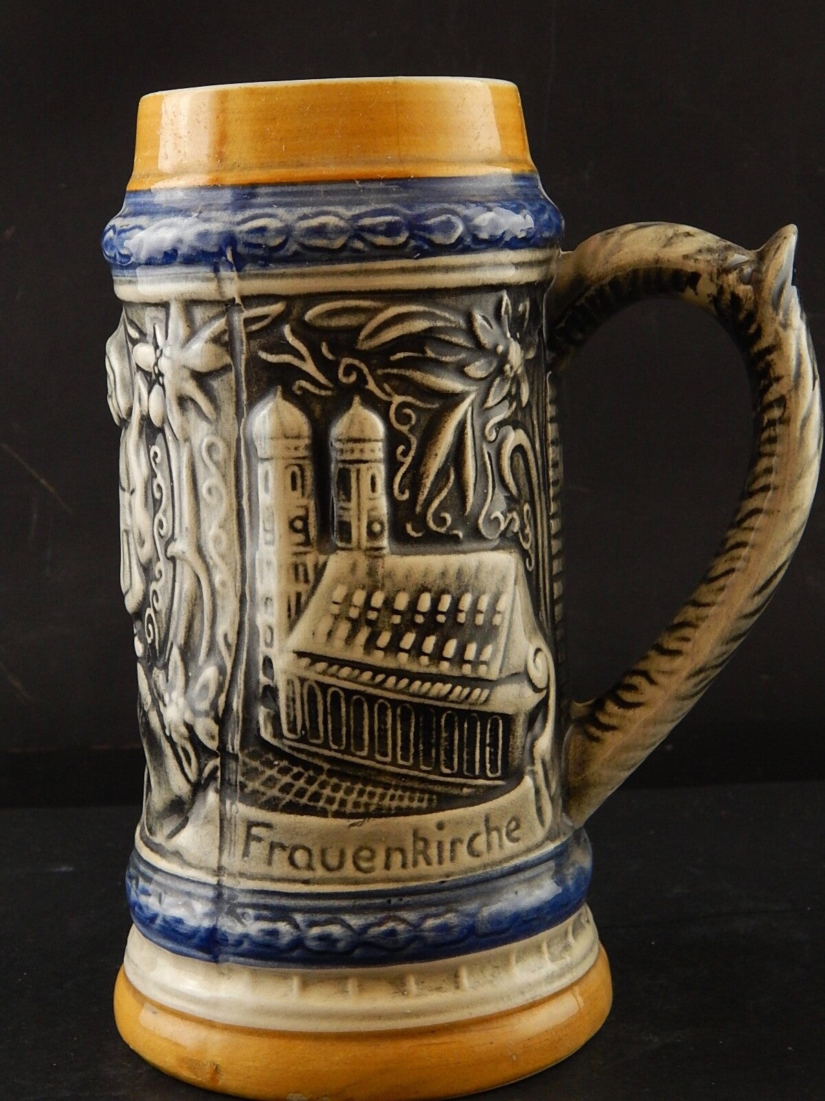 ANTICO AUTENTICO BOCCALE BIRRA MUNCHEN FRAUENKIRCHE CERAMICA TEDESCO COLLEZIONE