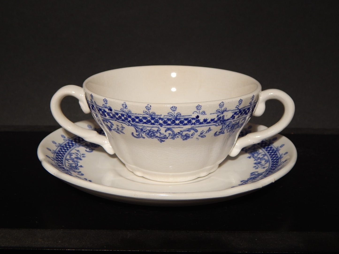 VINTAGE TAZZA BRODO CONSOMME' CERAMICA S.C.I. LAVENO DIAMONDSTONE BIANCO BLU #