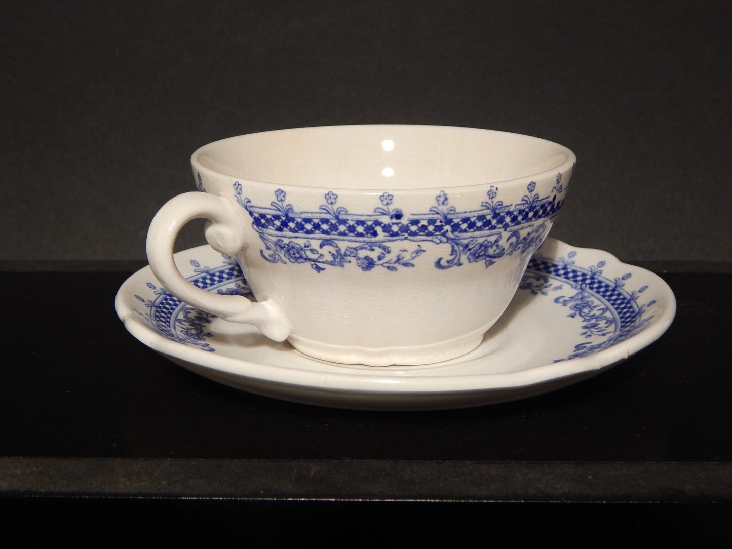 VINTAGE TAZZA BRODO CONSOMME' CERAMICA S.C.I. LAVENO DIAMONDSTONE BIANCO BLU #