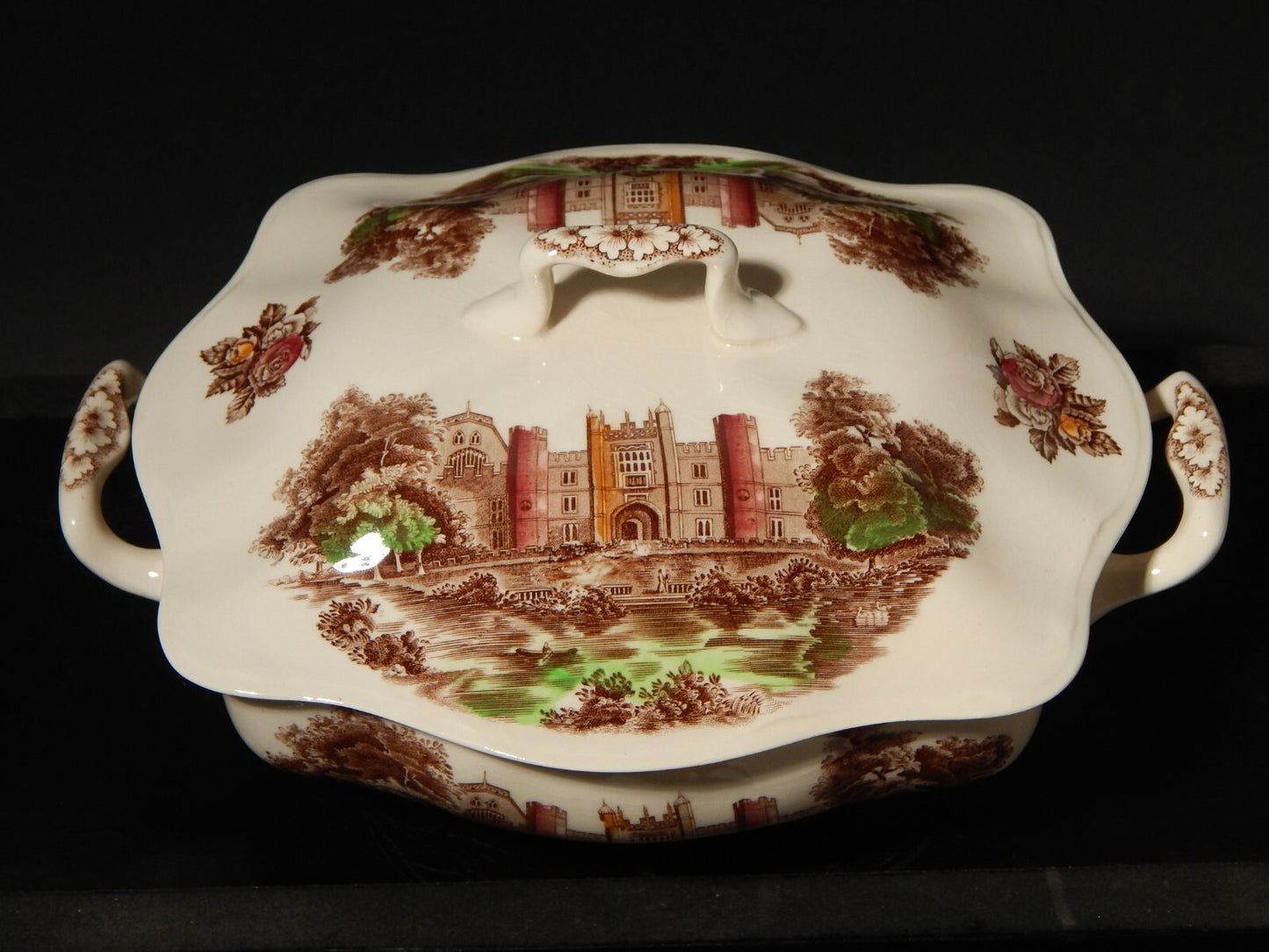 ANTICA LEGUMIERA ZUPPIERA PORCELLANA JOHNSON BROS ROYAL HOMES OF BRITAIN HAMPTON