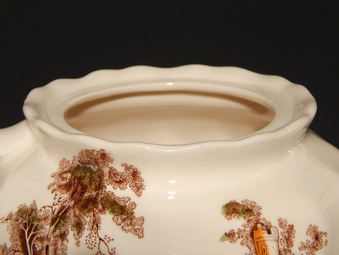 VINTAGE TEIERA SEMI PORCELLANA JOHNSON BROS THE OLD MILL STAMPATA A MANO