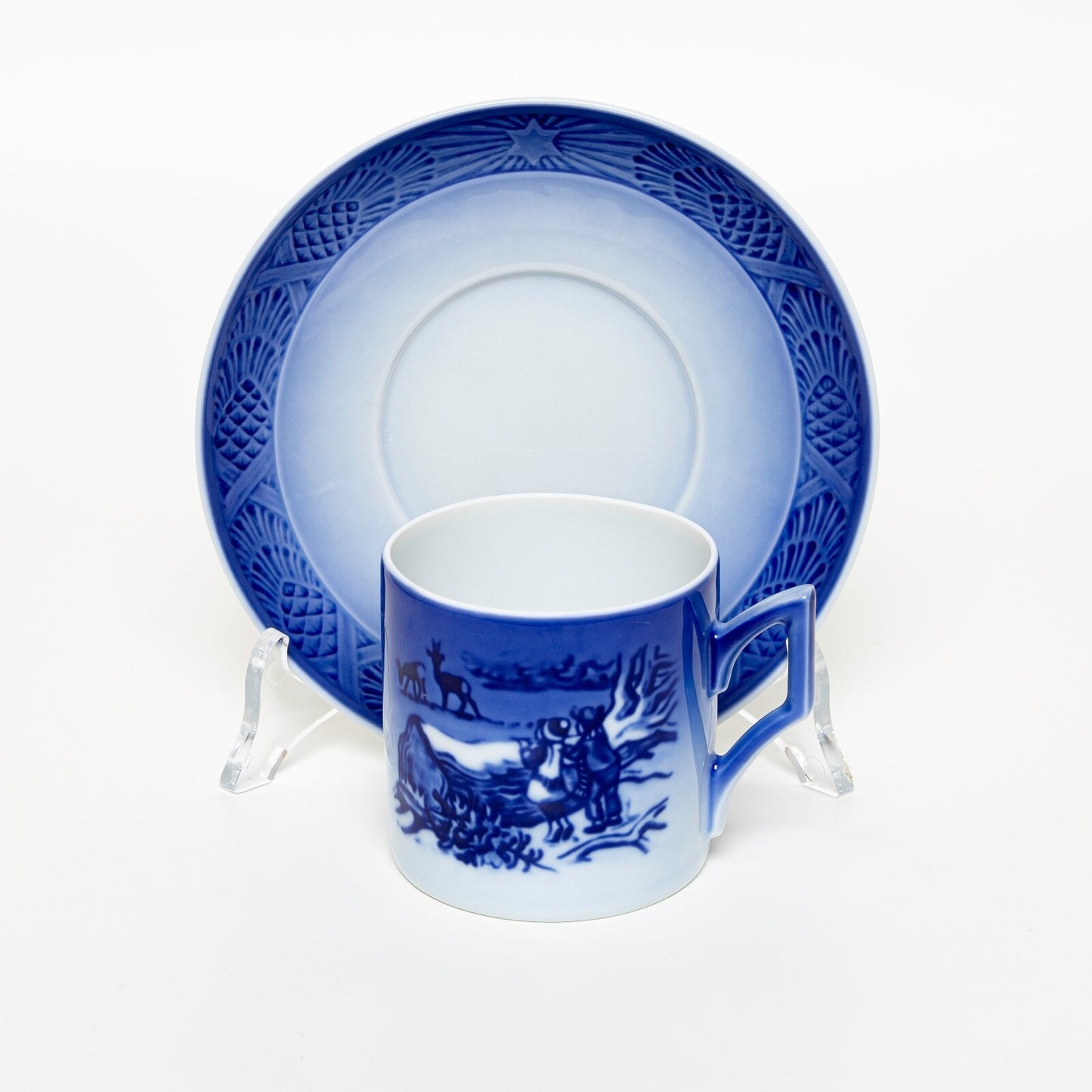 ROYAL COPENHAGEN PORCELLANA TAZZA DI NATALE 2002 CON SCATOLA ORIGINALE CM 7