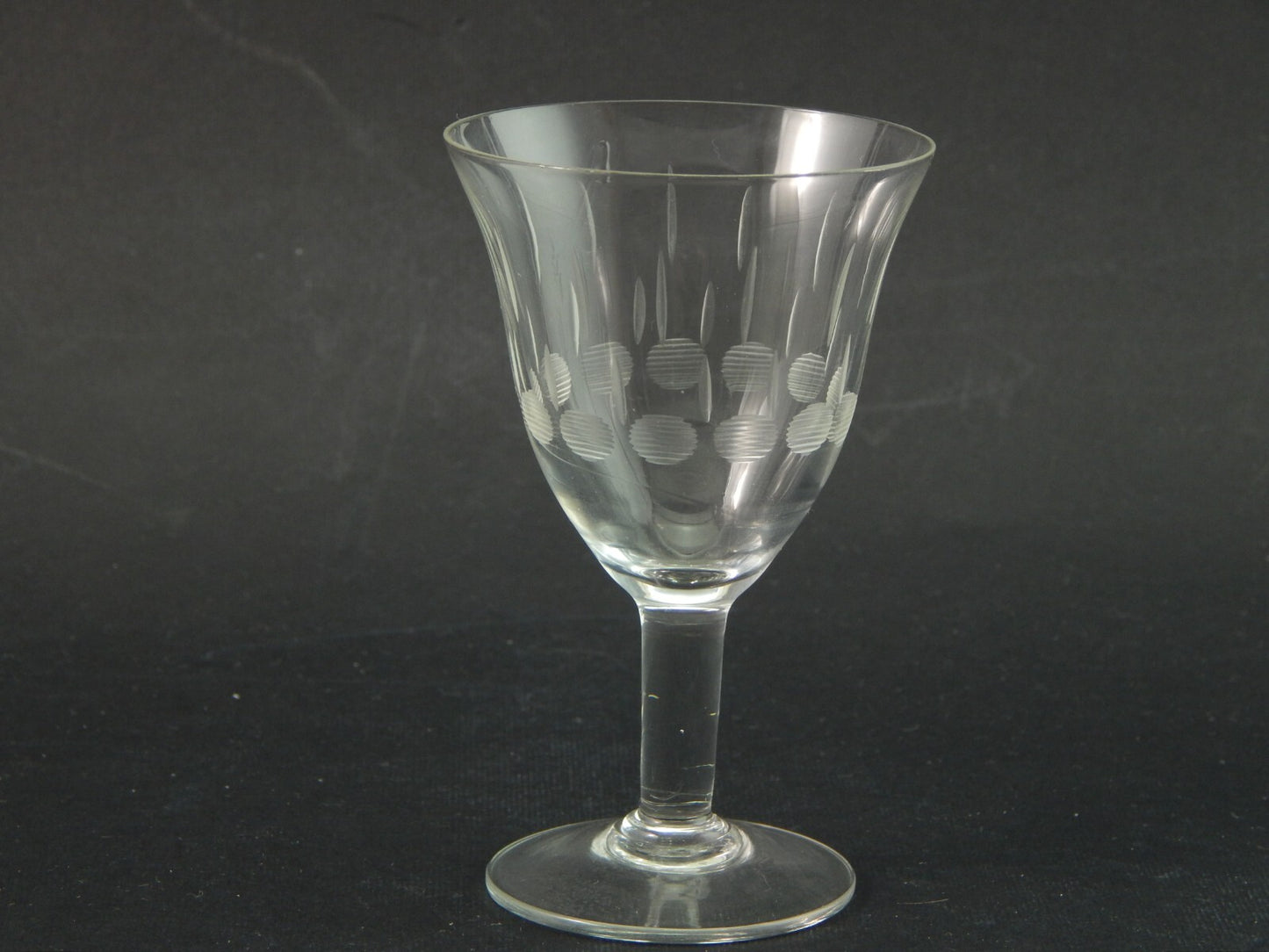 ANTICO ELEGANTE RARO ART DECO SERVIZIO 8 CALICI DESSERT CRISTALLO MOLATO INCISO