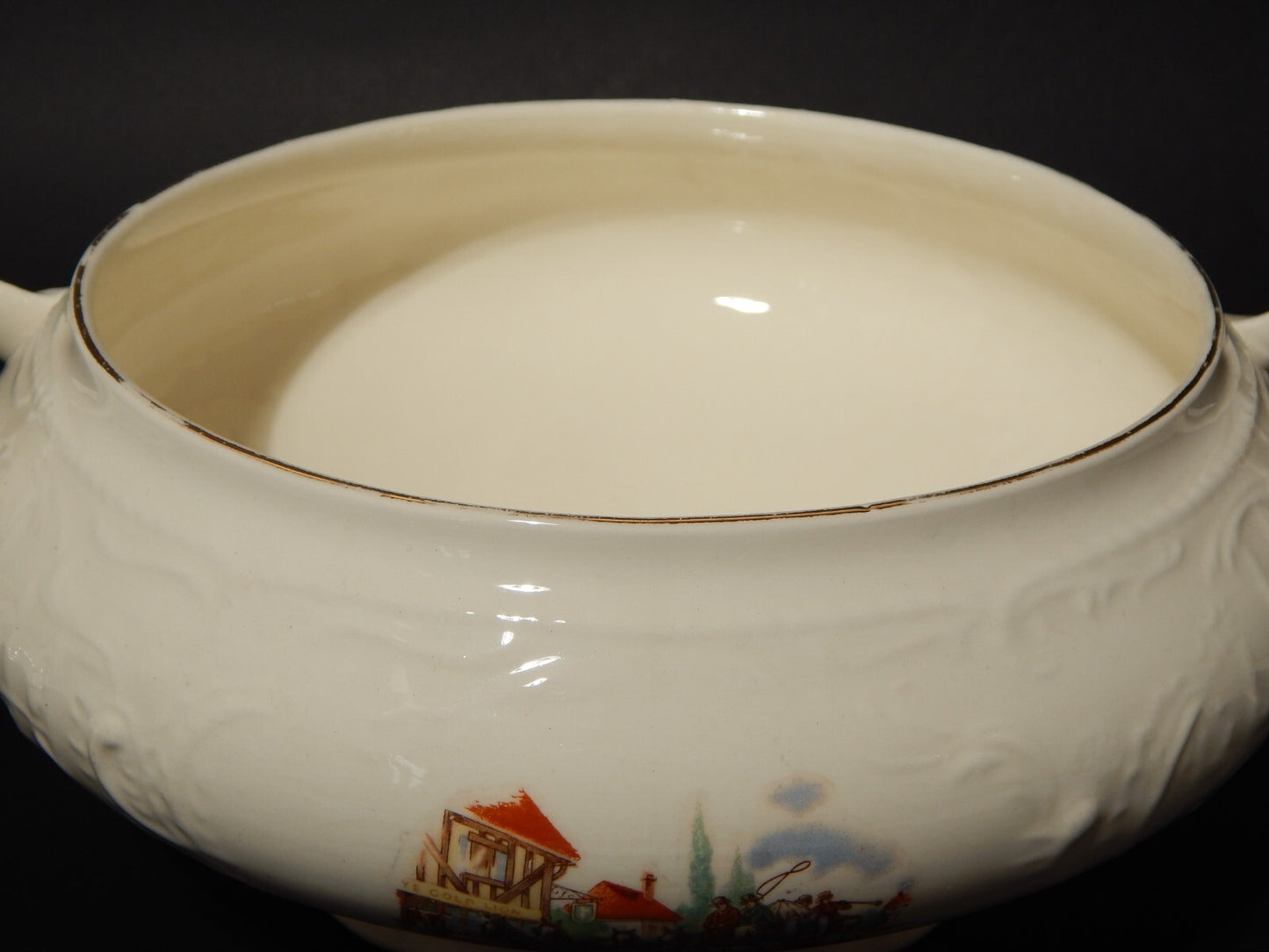 ANTICA ZUPPIERA CENTROTAVOLA CERAMICA LAVENO 1856 THE DILIGENCE LONDON IPSWICH