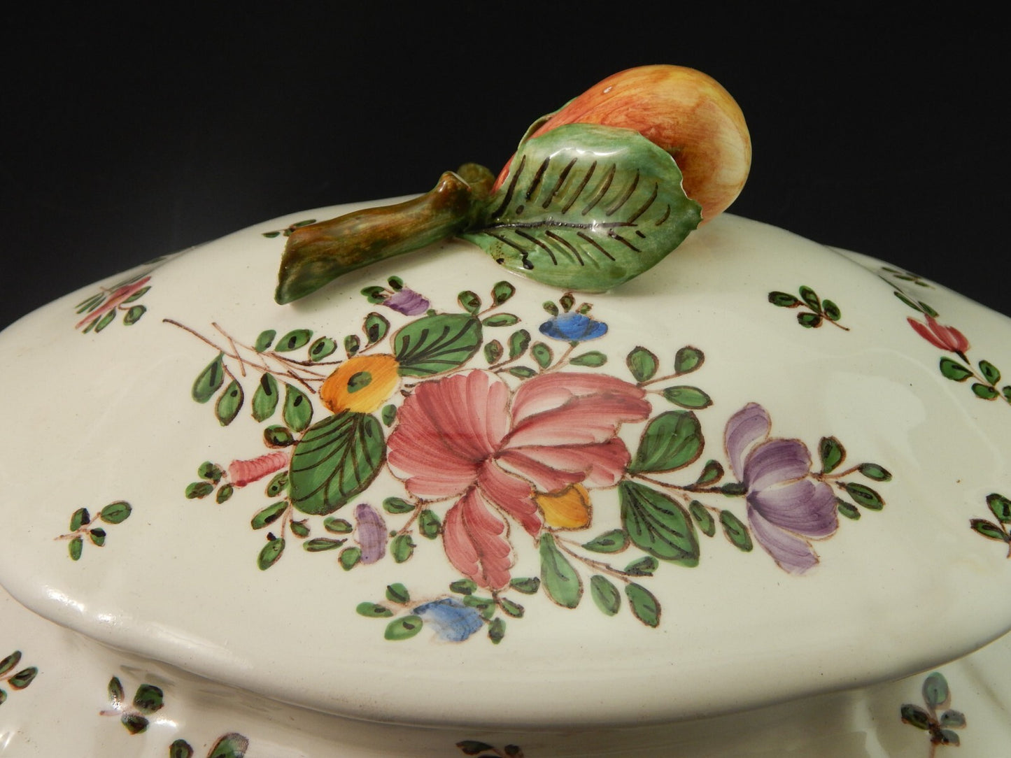 PREZIOSO CENTROTAVOLA ZUPPIERA MAIOLICA CERAMICA PAGANI VECCHIA LODI DIPINTO