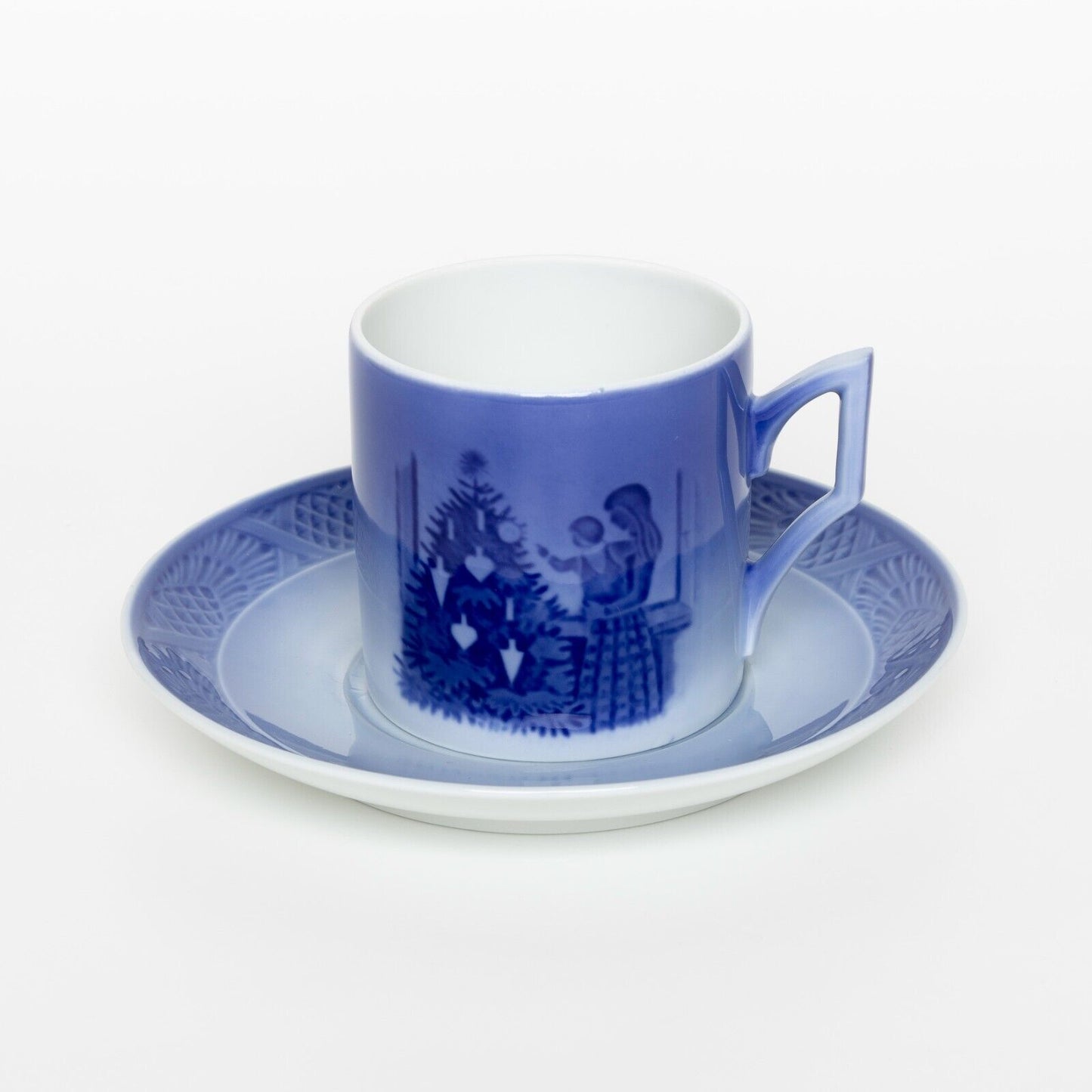 ROYAL COPENHAGEN PORCELLANA TAZZA DI NATALE 1981 ORIGINALE CON PIATTINO CM 7