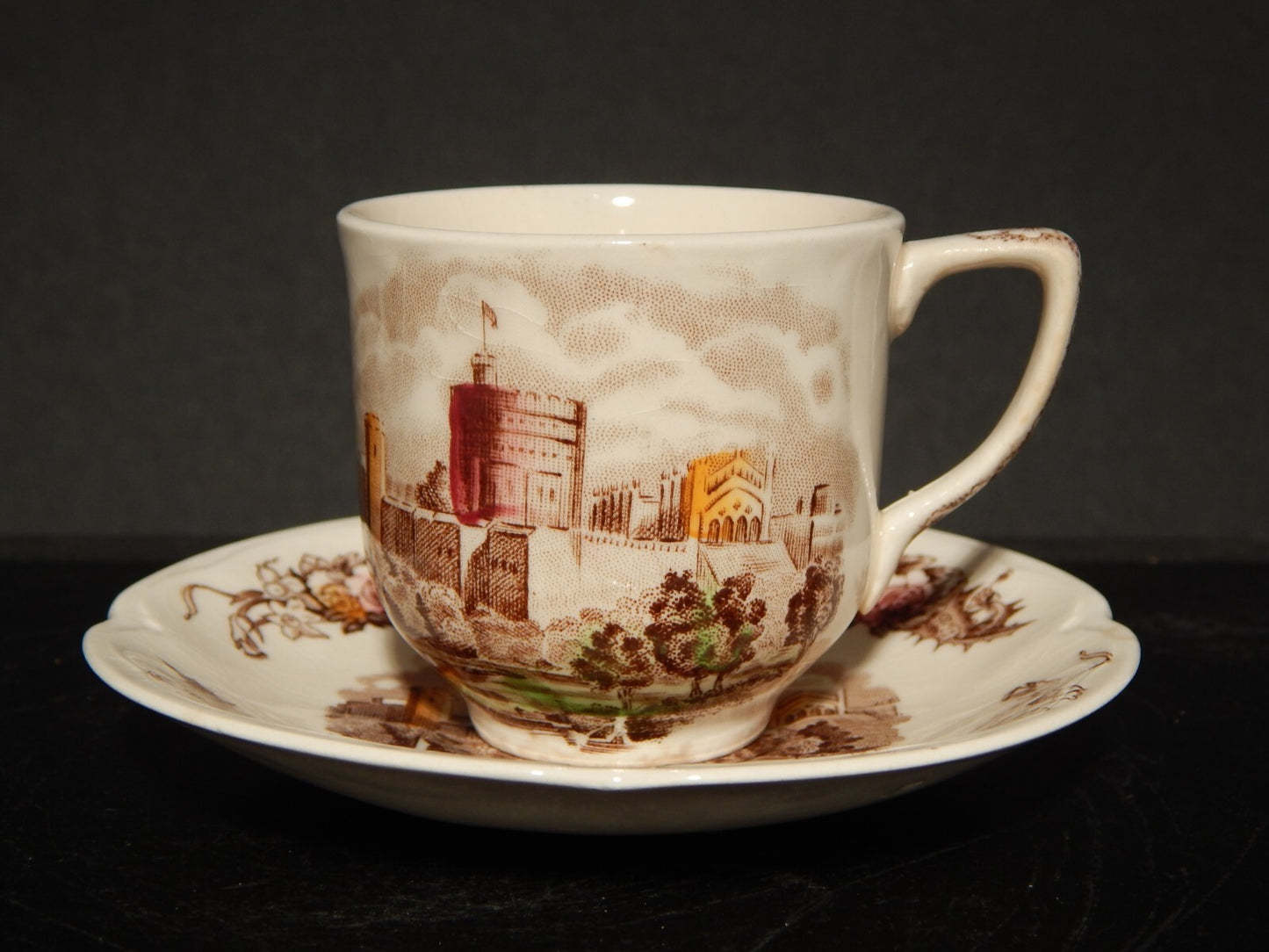 RETRO' TAZZINA CAFFE' PORCELLANA JOHNSON BROS ROYAL HOMES OF BRITAIN HADDON HALL