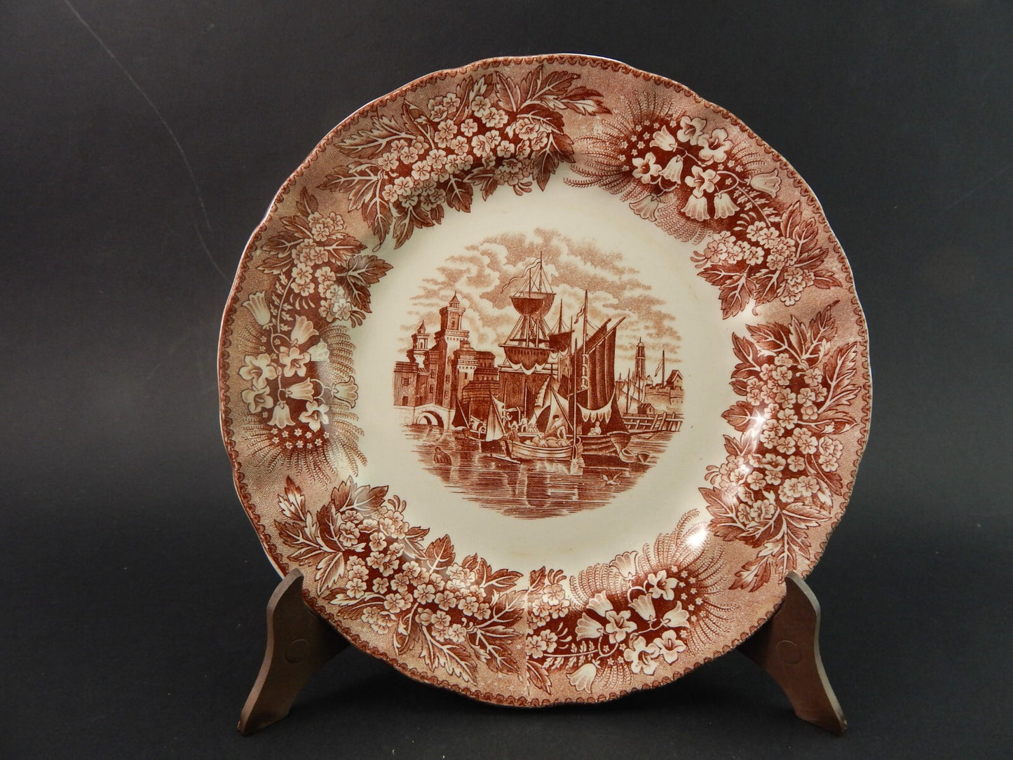 ANTICO PIATTO SEMI PORCELLANA RICHARD CERAMICHE MILANO DECORO FERRARA #1788