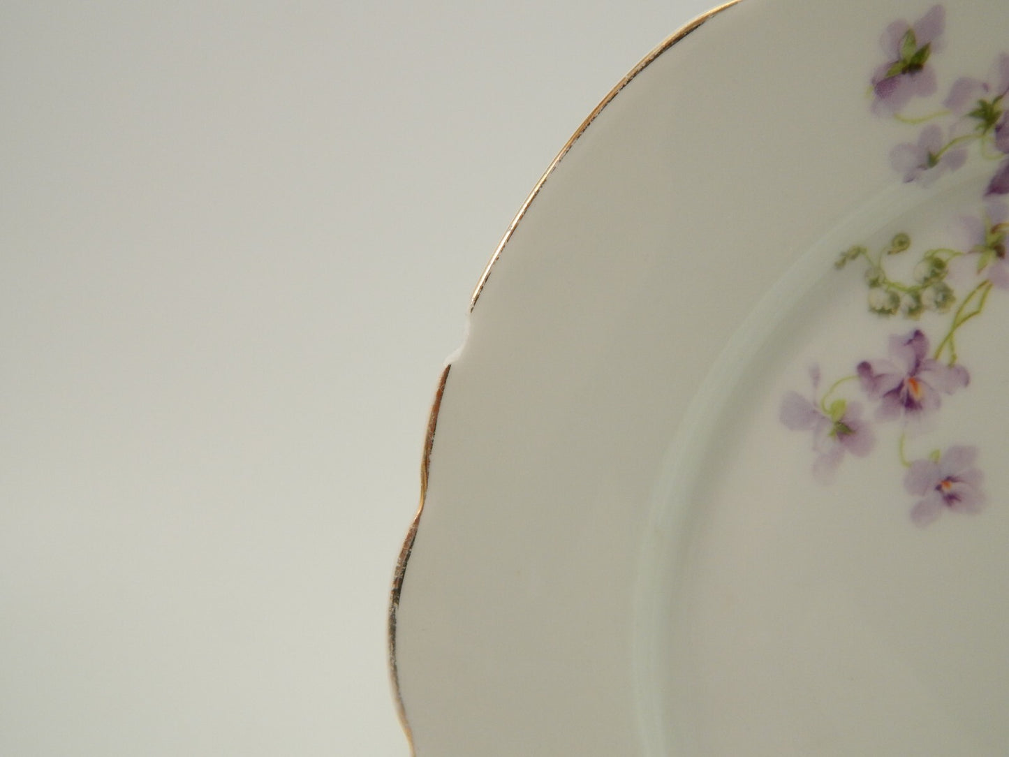 ANTICO LOTTO 6 PIATTI LIBERTY PORCELLANA BAVARIA VIOLETTE FINE 800 CON DIFETTI