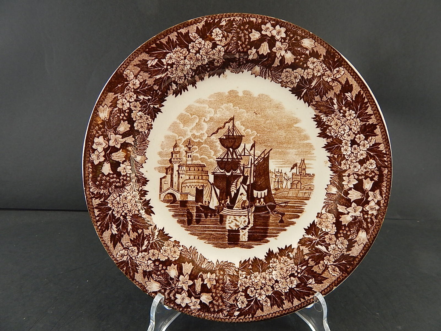 ANTICO PIATTO SEMI PORCELLANA RICHARD MILANO DECORO FERRARA META' 800 #9991