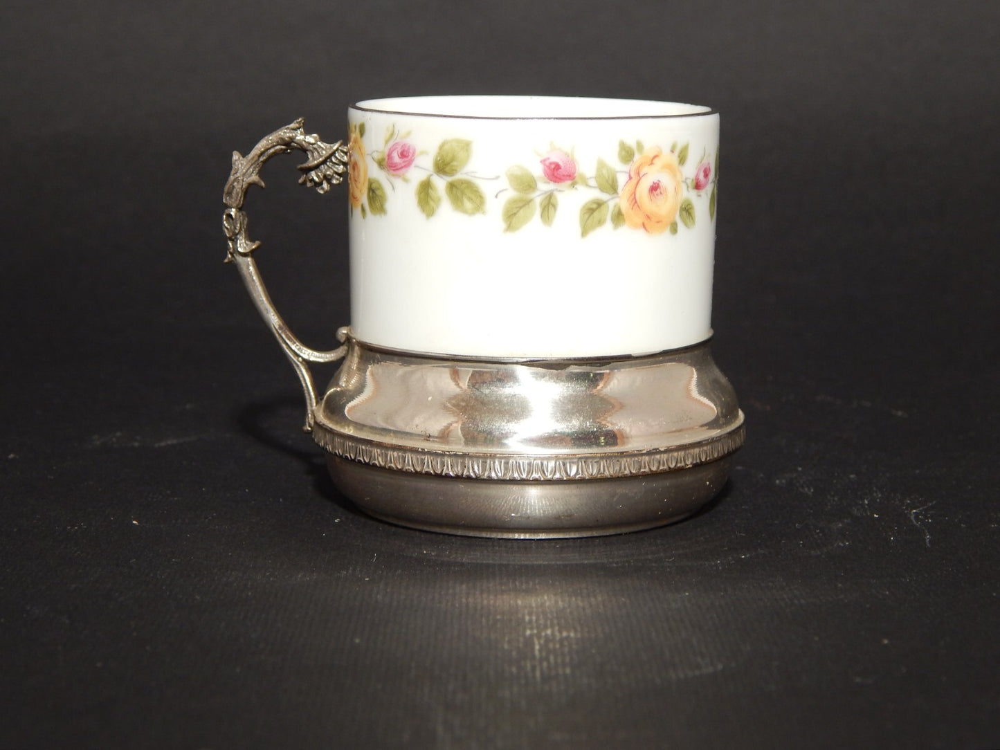 PREZIOSA TAZZINA PORCELLANA KRONESTER BAVARIA DIPINTA CON REGGITAZZA ARGENTO 800