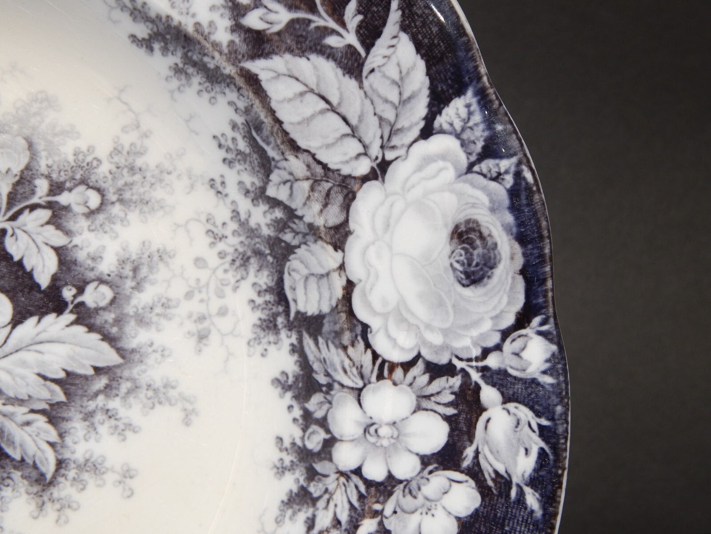 ANTICO GRANDE PIATTO FONDO CIOTOLA CERAMICA JARDINIERE VILLEROY & BOCH FINE 800