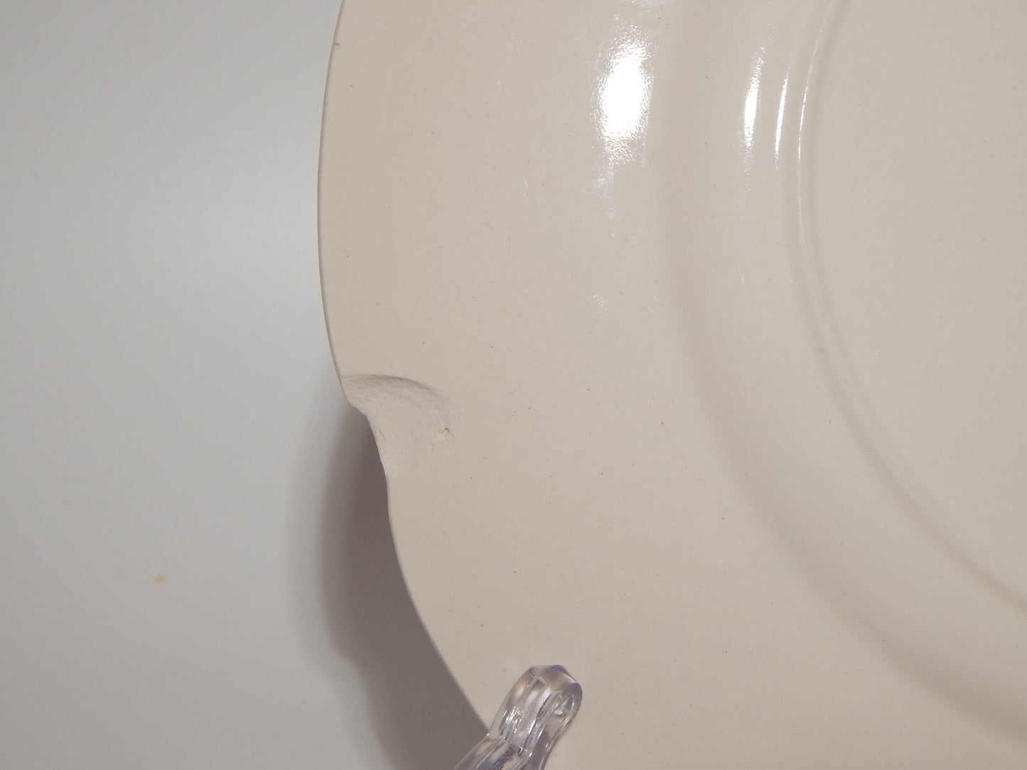 VINTAGE JOHNSON BROS OLD BRITAIN CASTLE BLU PIATTO PIANO PORCELLANA DIFETTO 1918