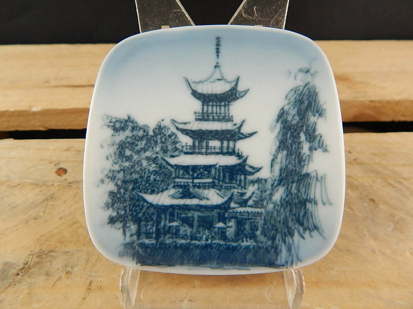 ROYAL COPENHAGEN BING&GRONDAHL PLAQUETTE PIATTINO PORCELLANA TIVOLI GARDENS 5