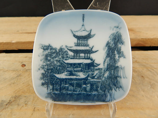 ROYAL COPENHAGEN BING&GRONDAHL PLAQUETTE PIATTINO PORCELLANA TIVOLI GARDENS 5