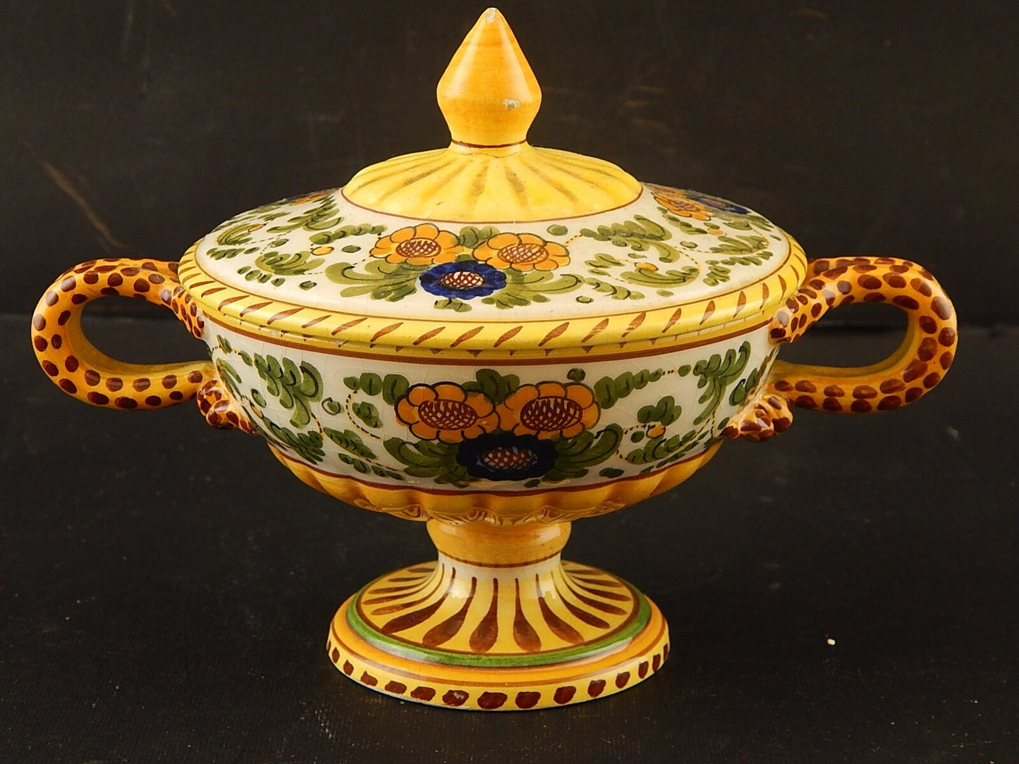 ANTICA POTICHE ZUCCHERIERA MAIOLICA CERAMICA POLICROMA FANTECHI ANSE A SERPE