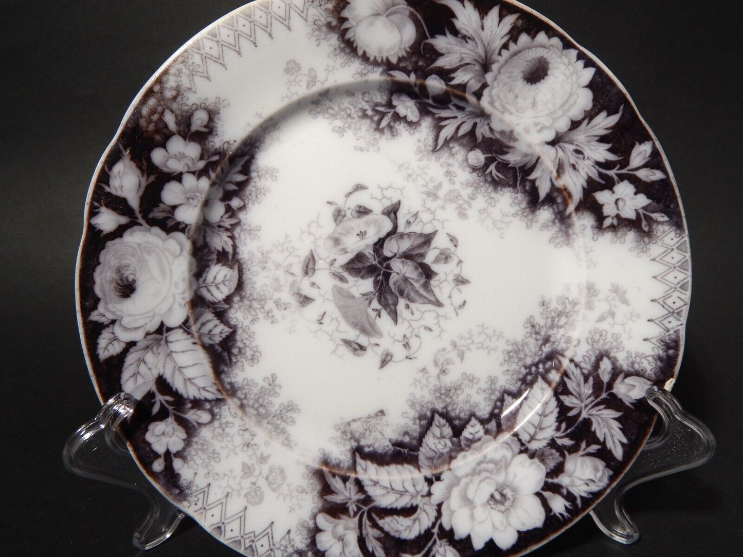 ANTICO PIATTO CERAMICA DISEGNO JARDINIERE VILLEROY & BOCH FINE '800 difetto 1147