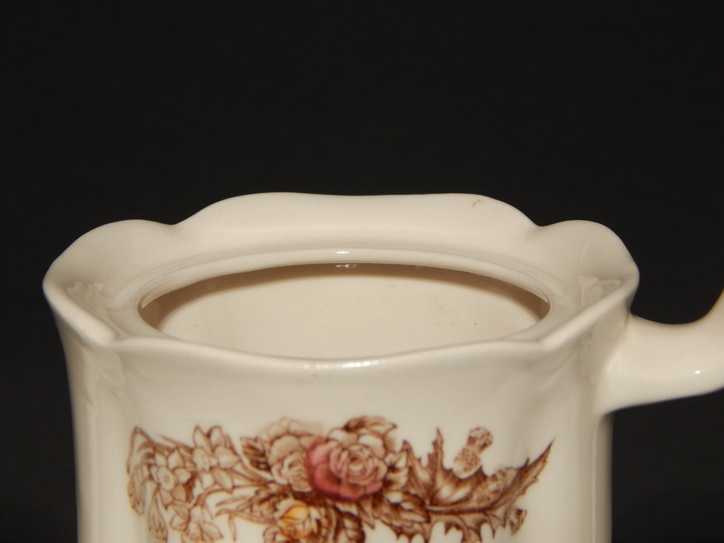 ANTICA CAFFETTIERA PORCELLANA JOHNSON BROS ROYAL HOMES OF BRITAIN HAMPTON COURT