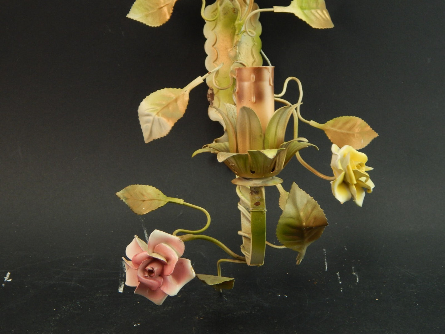 APPLIQUE 1 FUOCO ANTICA LIBERTY FERRO BATTUTO E ROSE CERAMICA POLICROME #1735