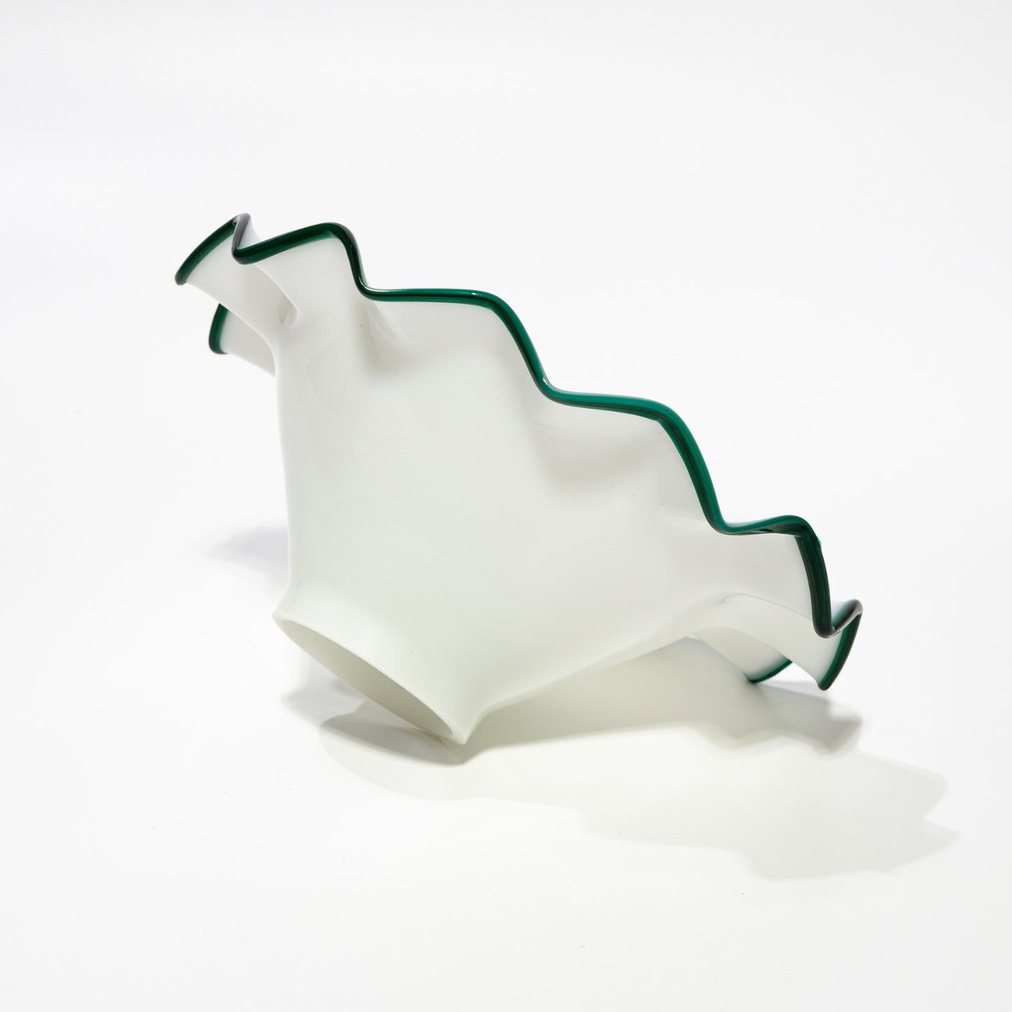 ANTICO EPOCA LIBERTY VETRO OPALINO TULIP PARALUME PER APPLIQUE O LAMPADA