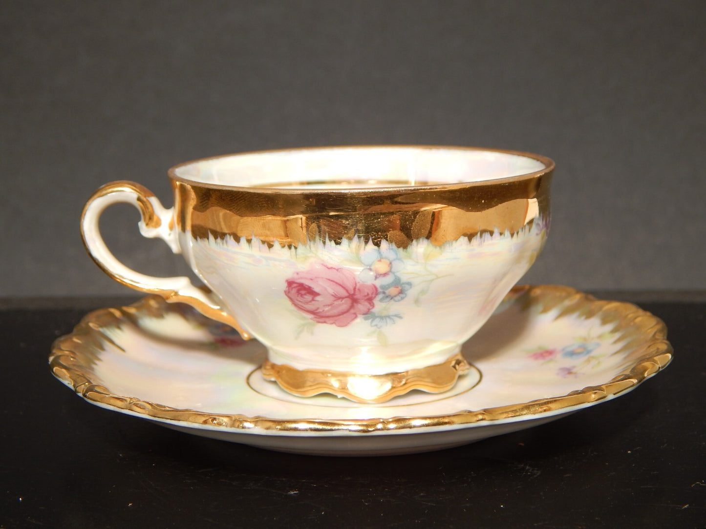 ANTICA TAZZINA CAFFE' PORCELLANA DECORO LUSTRO BAVARIA SELTMANN THERESIA DIFETTO