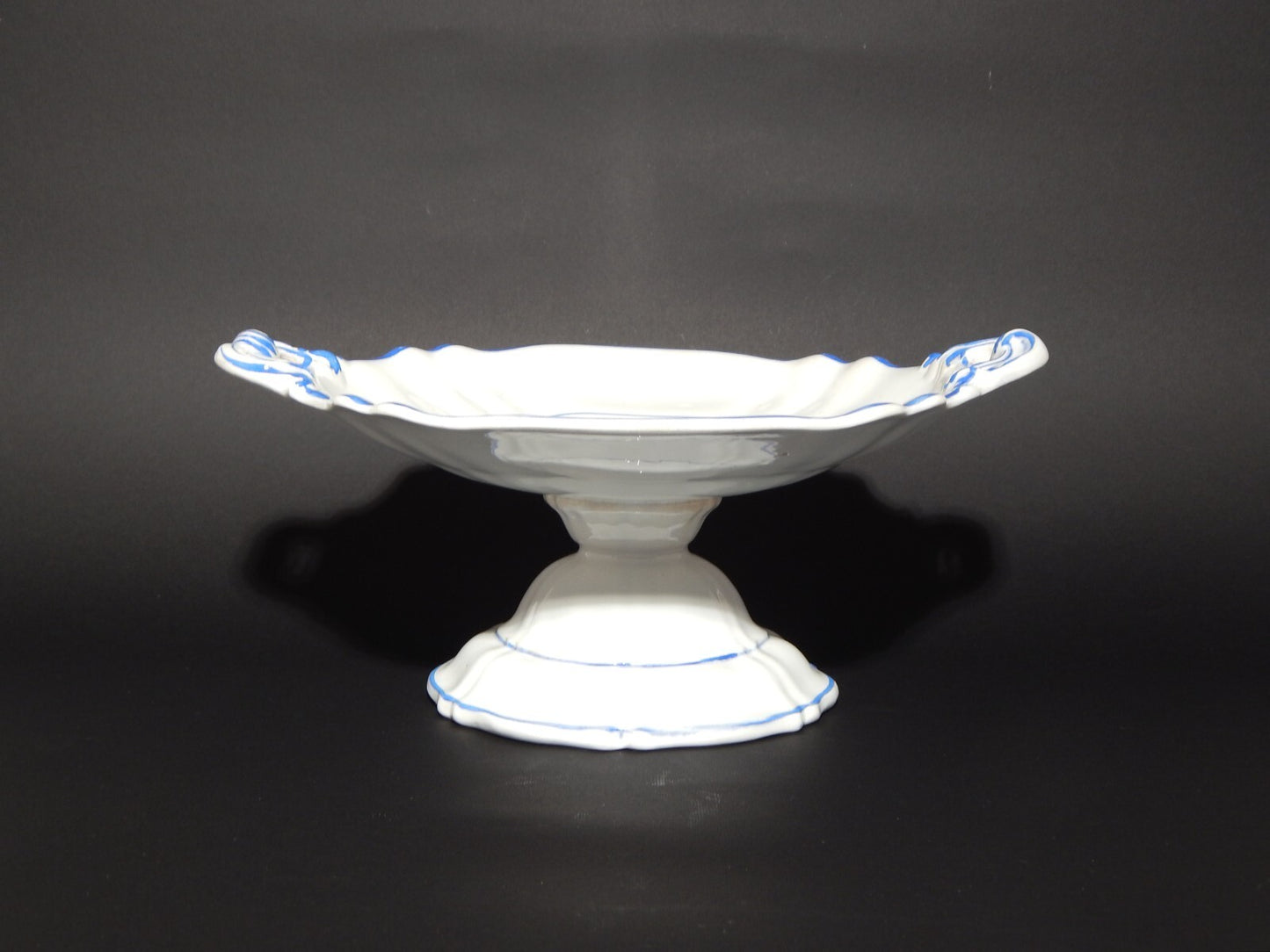 ANTICA ALZATA FRUTTIERA CENTROTAVOLA CERAMICA BIANCA BLU RICHARD MILANO FINE'800
