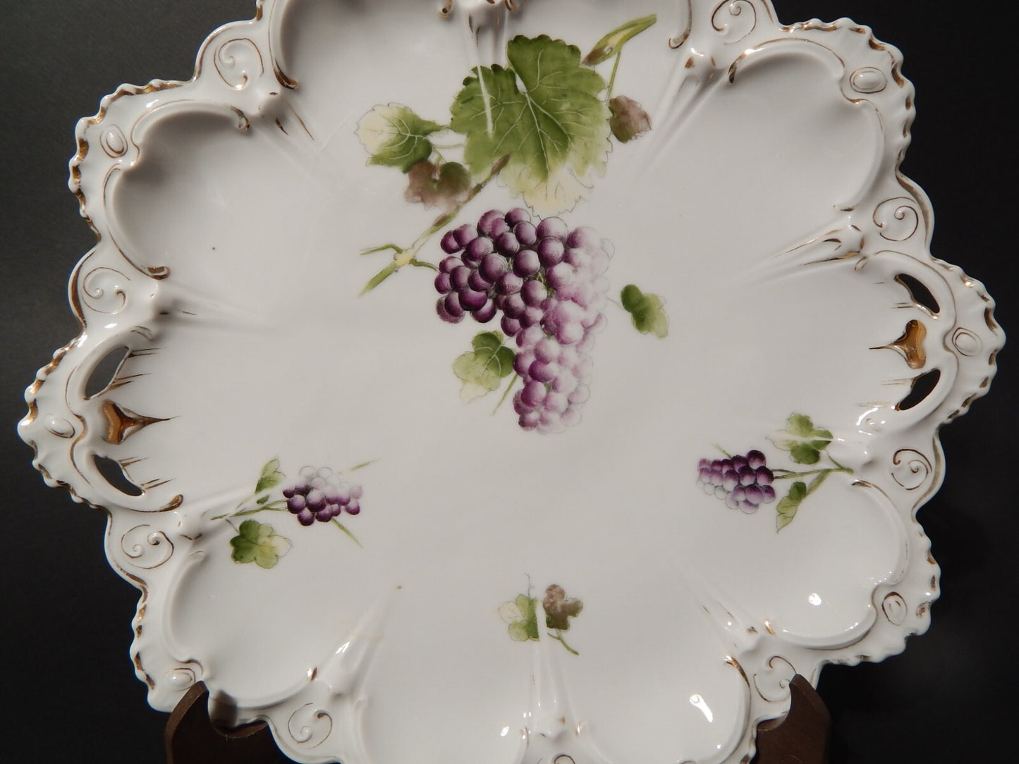 ANTICA ROCAILLE PREZIOSO PIATTO VASSOIO PORCELLANA M Z AUSTRIA FINE 800