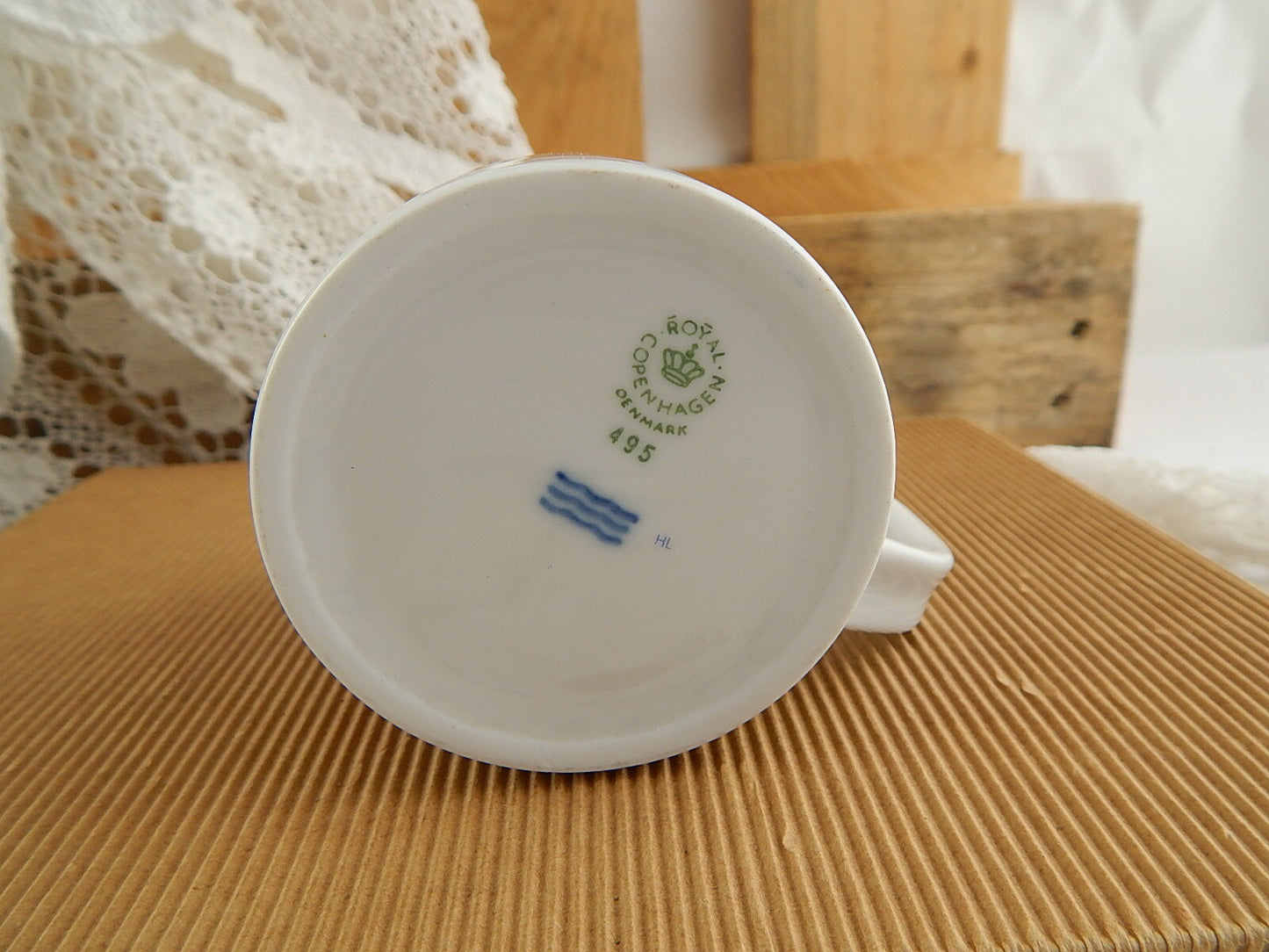 ROYAL COPENHAGEN FAIENCE ANNUAL SMALL MUG TAZZA CERAMICA ANNUALE 1998 NEW W/BOX