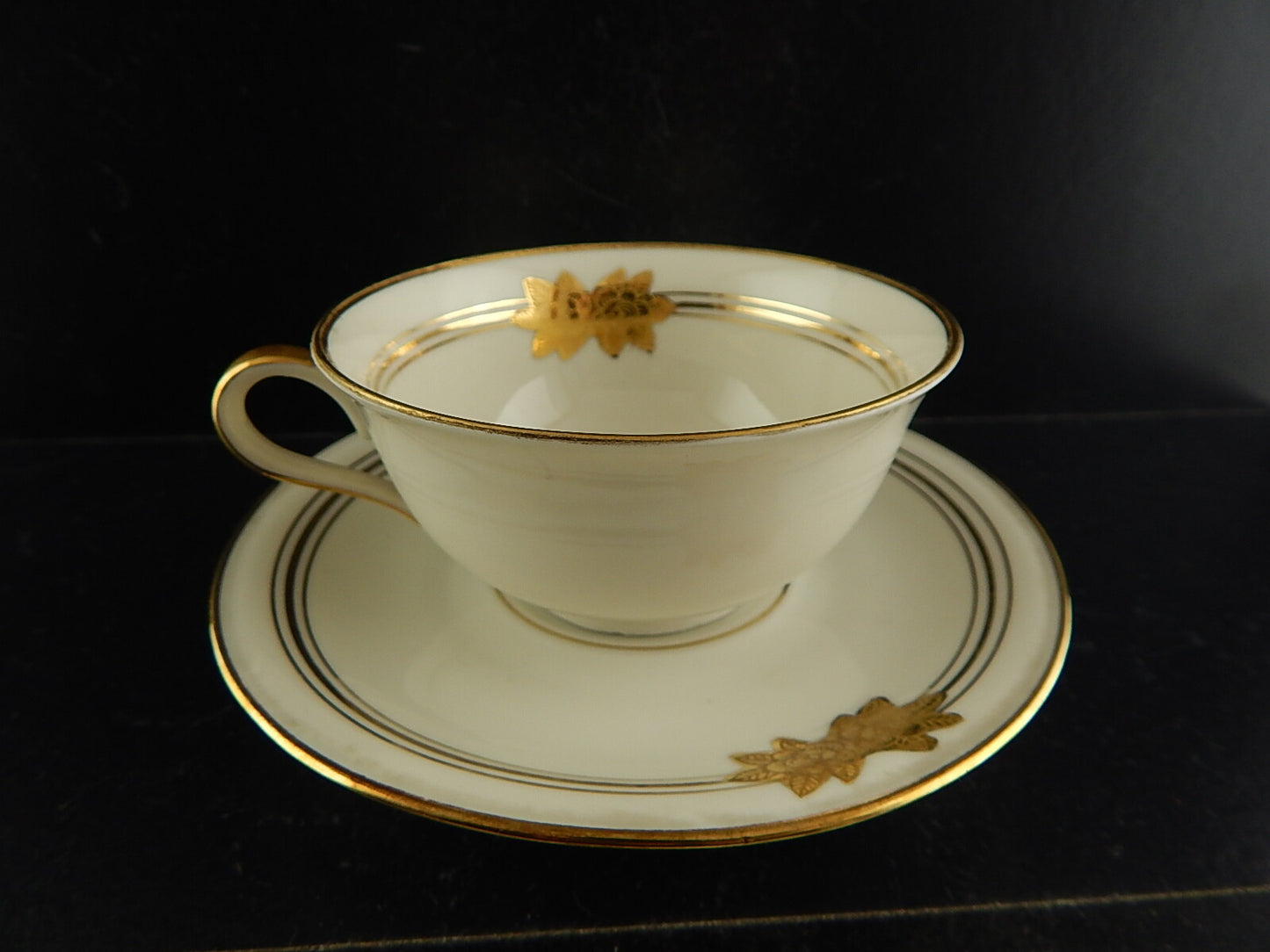 ANTICO SERVIZIO TÈ ART DECO PORCELLANA AVORIO ROSE ORO BAVARIA OSCAR SCHALLER