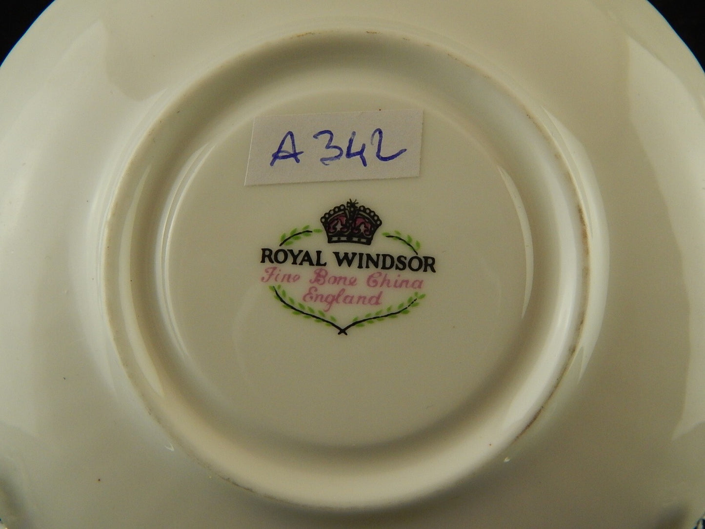 PREZIOSA PORCELLANA INGLESE ROYAL WINDSOR TAZZA VINTAGE BONE CHINA ROSE