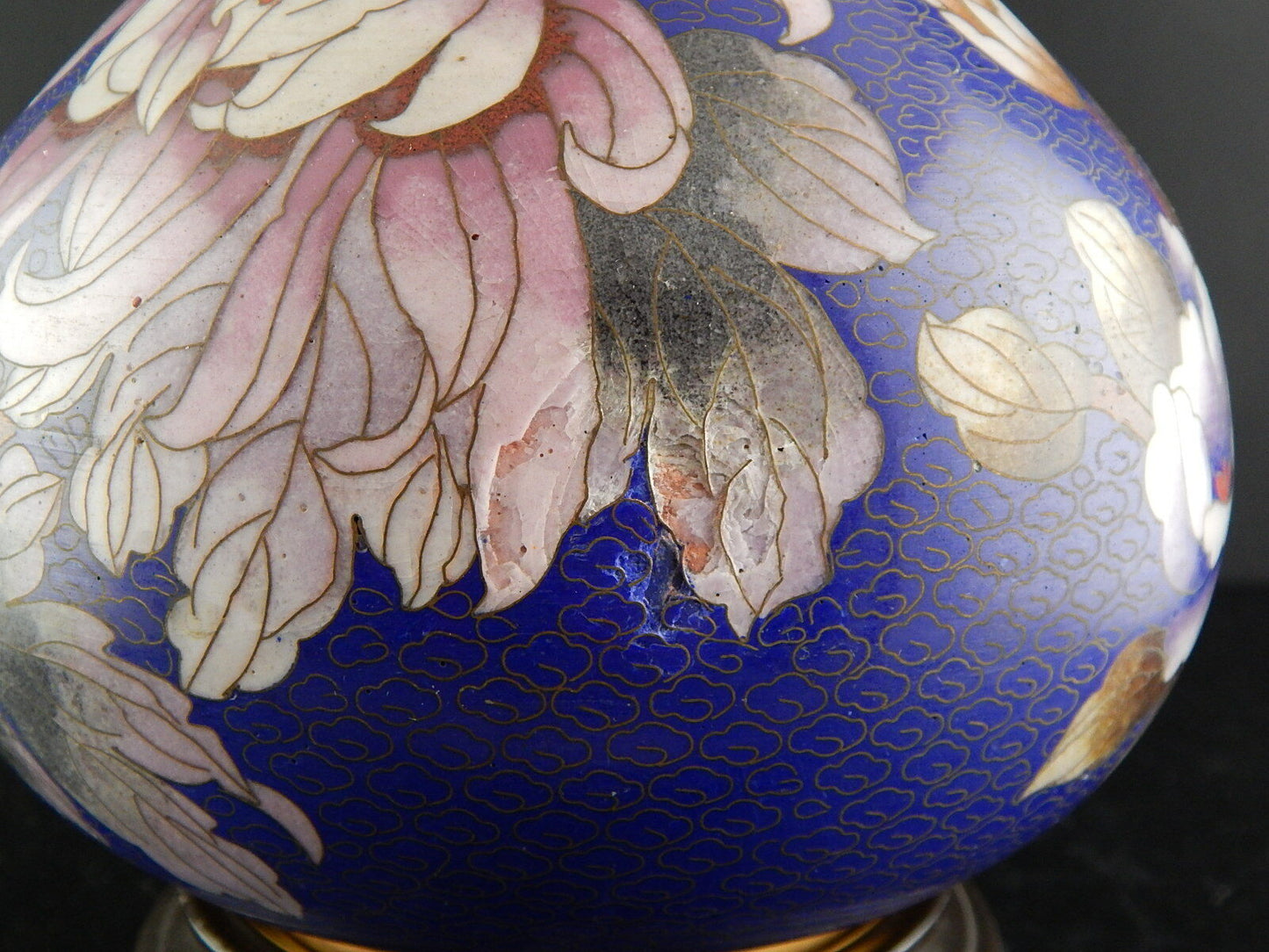 VINTAGE PREZIOSO VASO ORIENTALE CLOISONNE LUSTRO BISANZIO CRISANTEMI FARFALLA