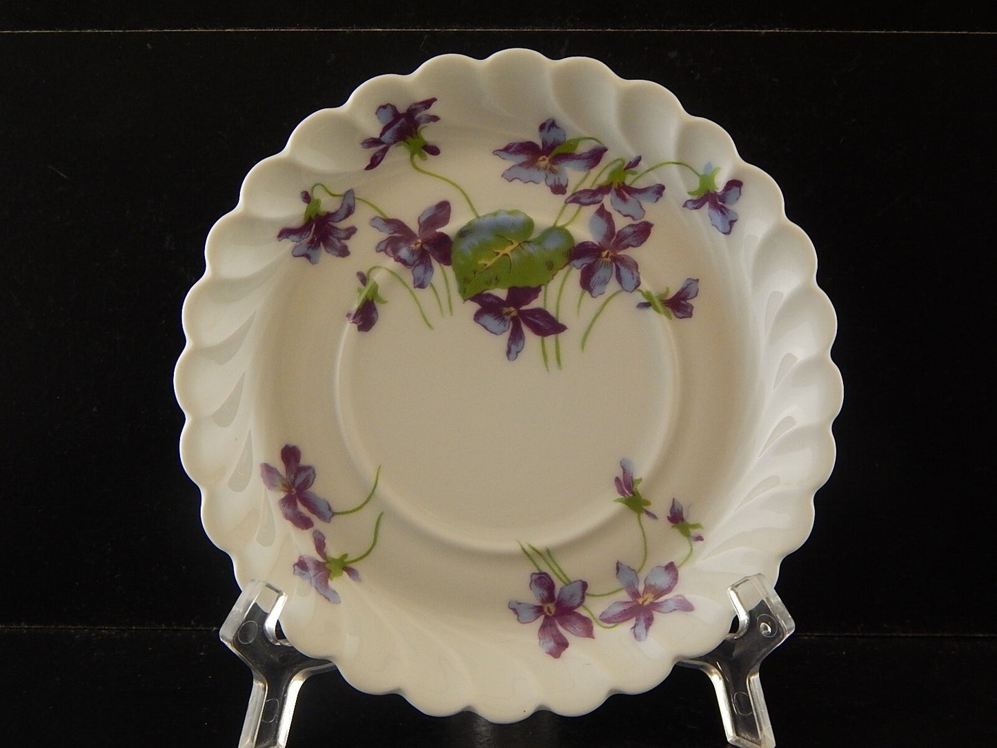 VINTAGE 1960 ELEGANTE TAZZA DA TE' LIMOGES HAVILAND PORCELLANA BIANCA VIOLETTE