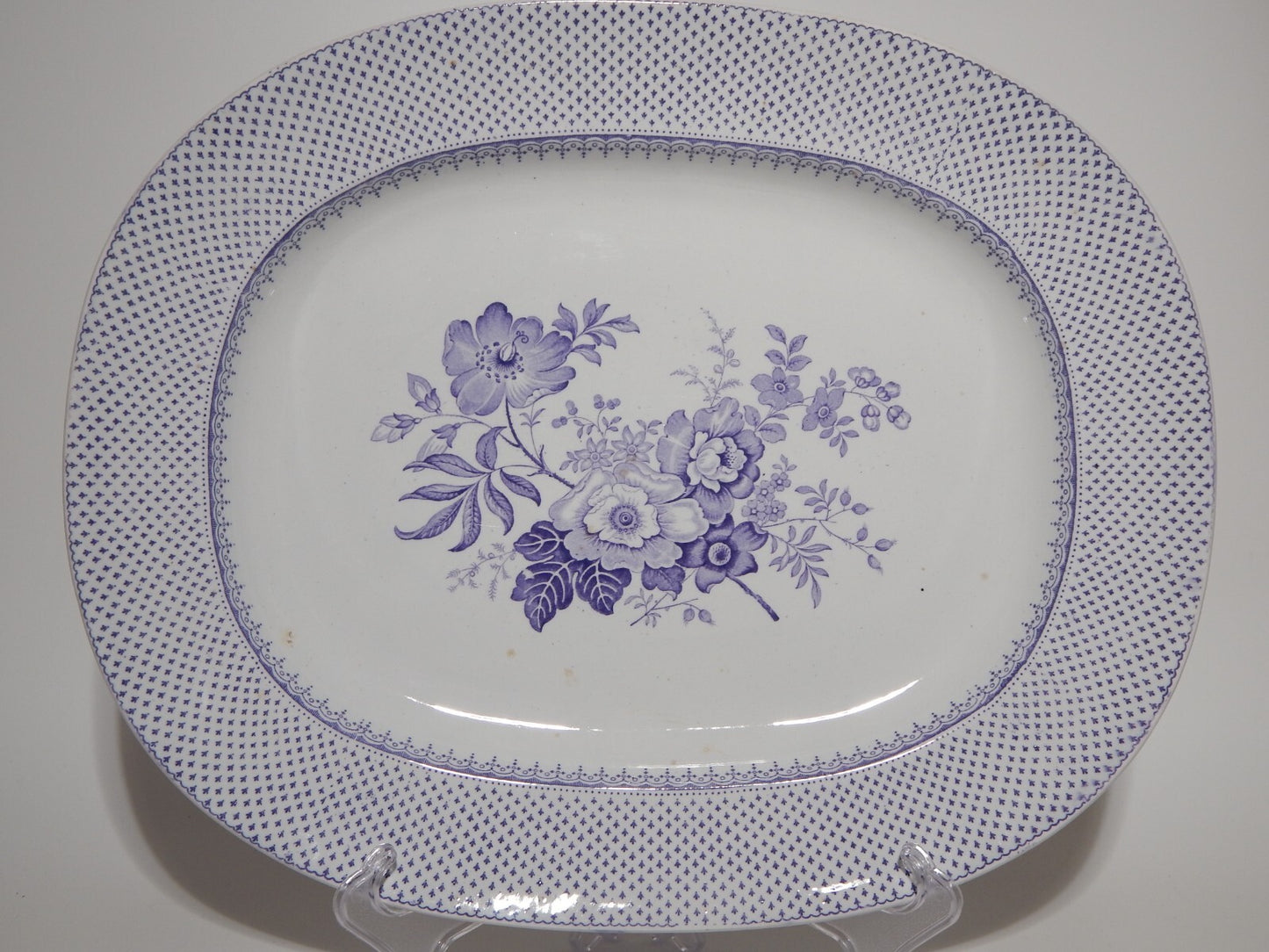 ANTICO GRANDE VASSOIO CERAMICA STAFFORDSHIRE PRIMAVESI 1860 ERMINE BORDER VIOLA