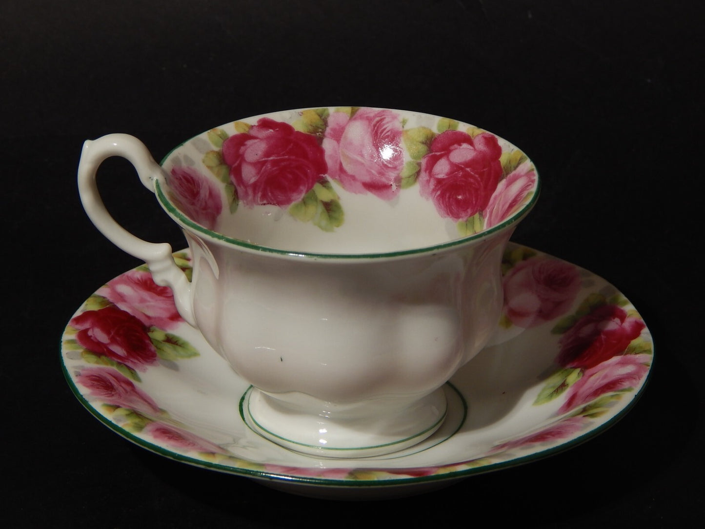 ANTICA RARA TAZZA DA TE' CON ROSE PORCELLANA CARL TIELSCH ALTWASSER SILESIA 1930
