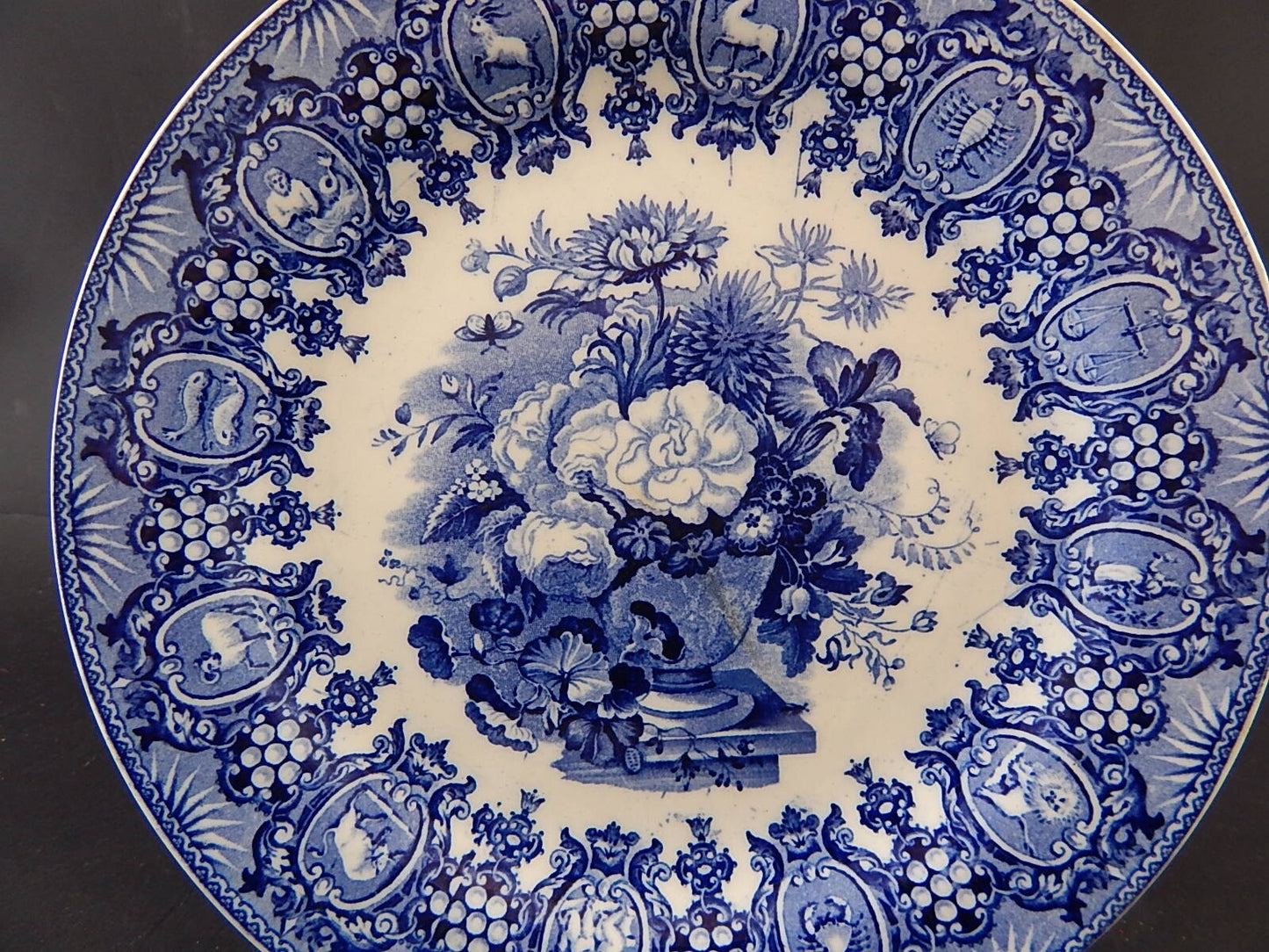 ANTICO RARO PIATTO PORCELLANA WEDGWOOD SEGNI ZODIACALI META' '800 BIANCO BLU #