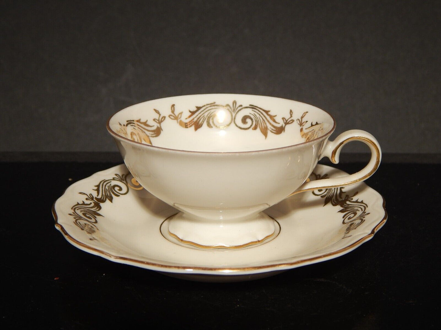 ANTICA TAZZINA CAFFE' PORCELLANA DECORO ORO VOHENSTRAUSS BAVARIA JOHANN SELTMANN