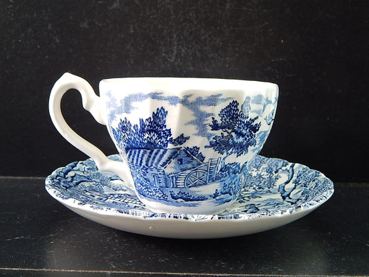 VINTAGE CERAMICA TAZZA TE' THE HUNTER MYOTT POTTERY ENGLAND IL CACCIATORE #2118