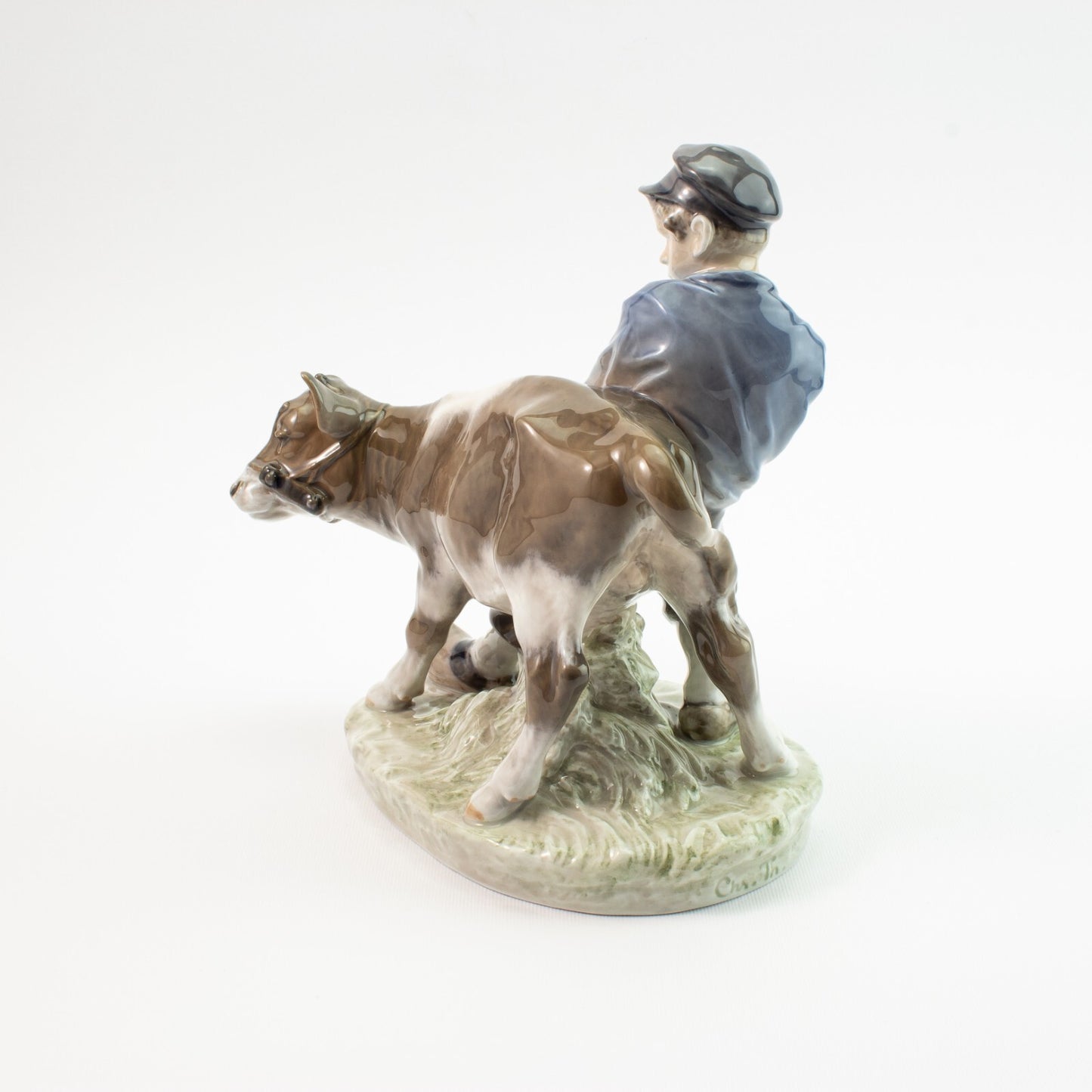 STATUINA PORCELLANA ROYAL COPENHAGEN "Ragazzo con Vitello" 772 ORIGINALE 18x17