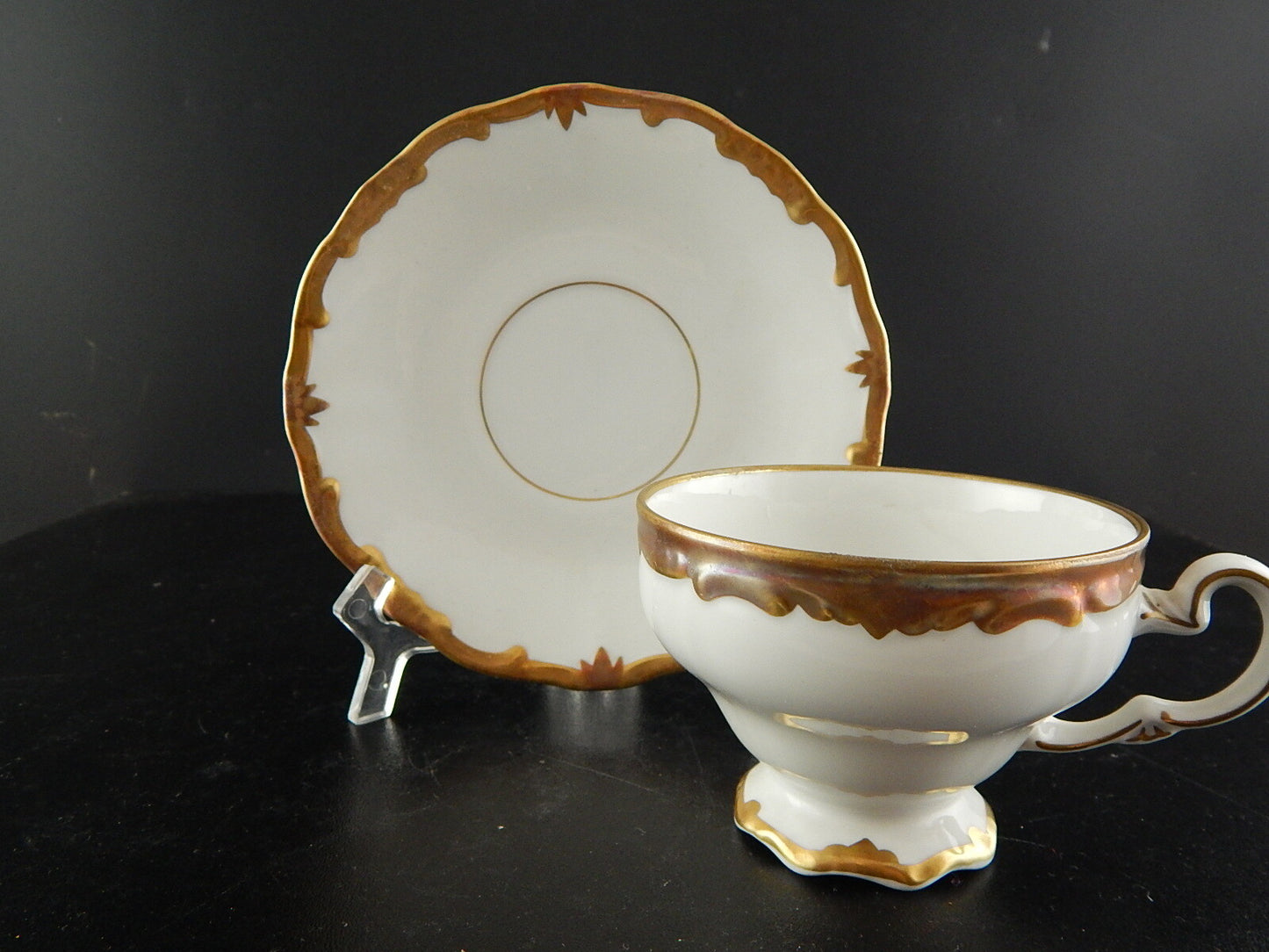 ANTICO SET TE' TAZZA PIATTO PORCELLANA AVORIO DECORO ORO WEIMAR TURINGIA 1940