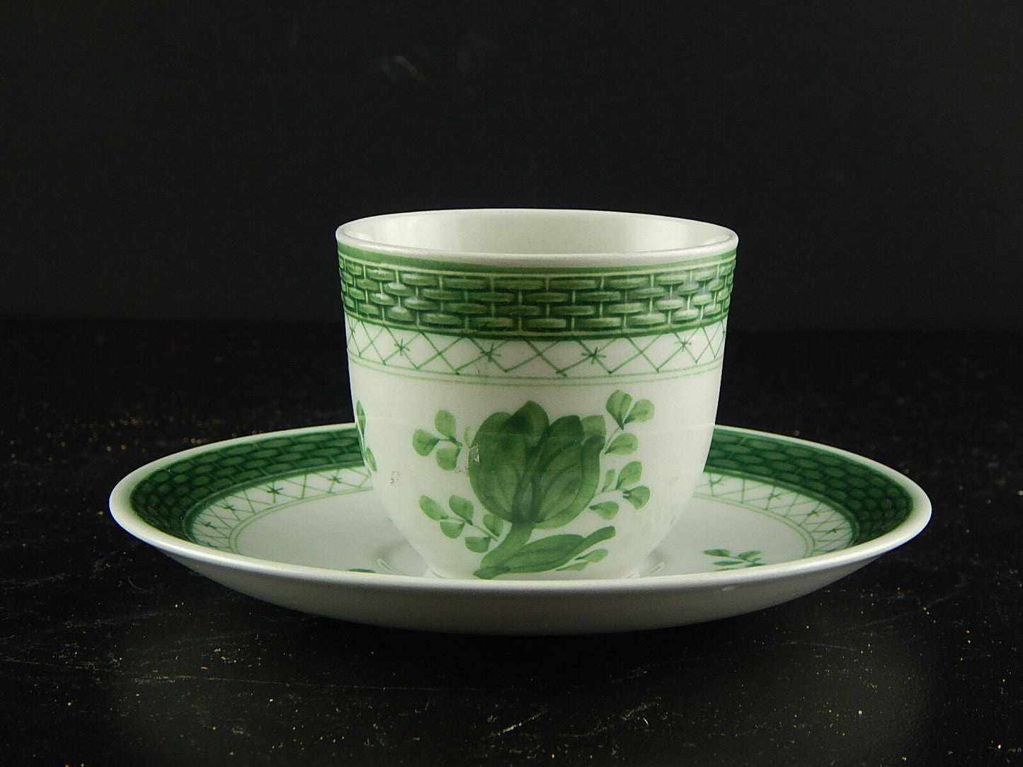 ROYAL COPENHAGEN CERAMICA FAJANCE GREEN FLOWER TAZZA DIPINTA MANO FIORI VERDI