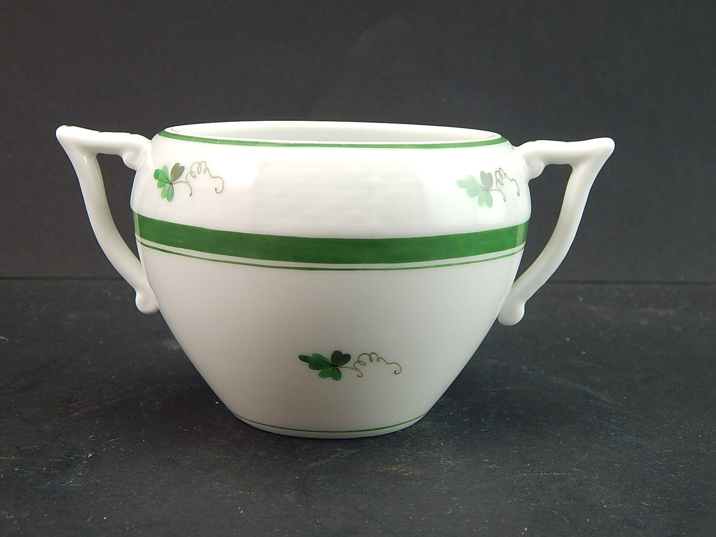 PREZIOSA ZUCCHERIERA LA ROSA DI VIENNA PORCELLANA HEREND HUNGARY DIPINTA A MANO