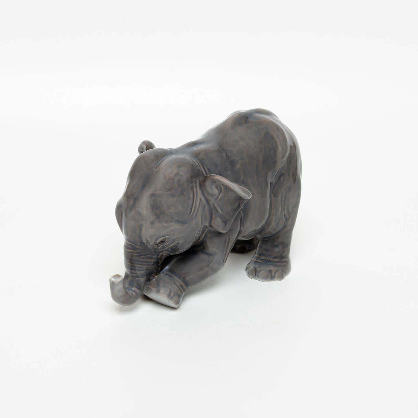 STATUINA PORCELLANA ROYAL COPENHAGEN BING&GRONDAHL "Elefante" 2575 CM 12x16x9