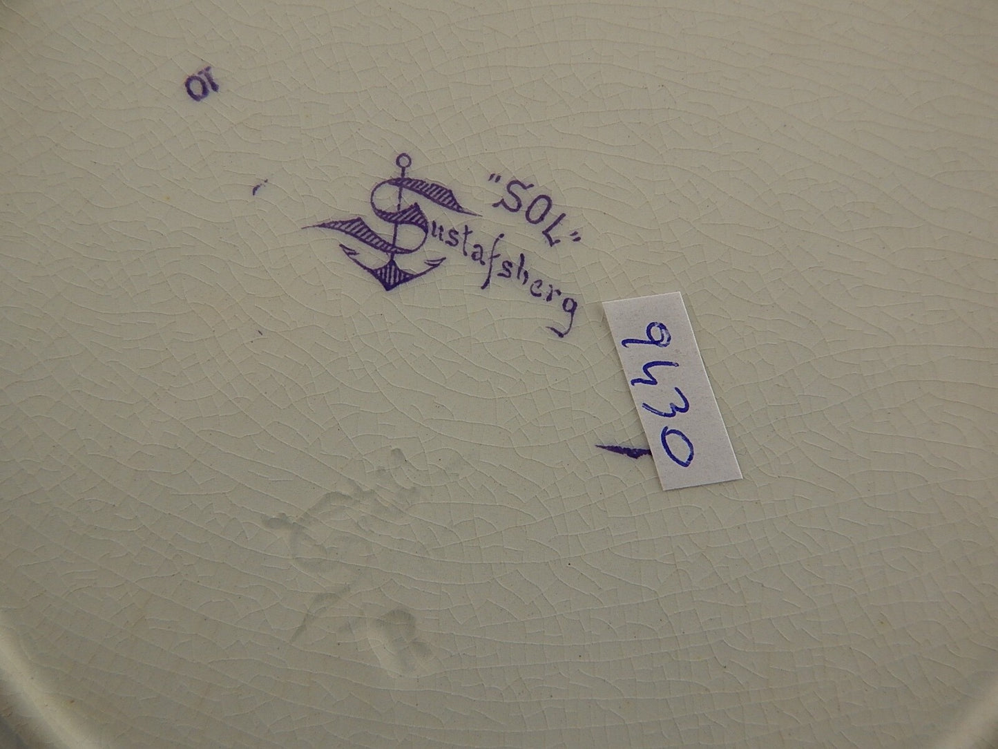 ANTICO PIATTO CERAMICA META' 800 GUSTAVSBERG TRANSFERWARE VIOLA #9430