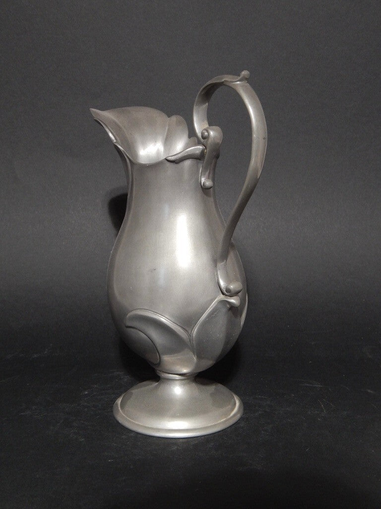 ANTICA COLLEZIONE ELEGANTE PREZIOSA BROCCA CARAFFA IN PELTRO 95%