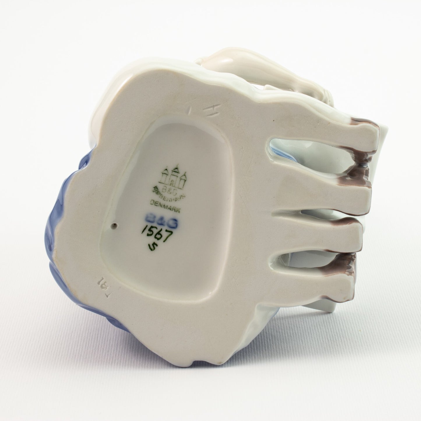 STATUINA PORCELLANA ROYAL COPENHAGEN BING&GRONDAHL "Bambini che Leggono" 1567