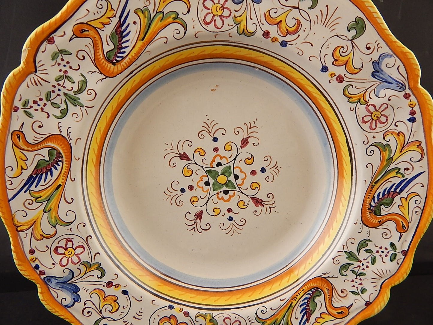 ANTICO PIATTO FONDO CERAMICA MAIOLICHE DERUTA PERUGIA 1900 DECORO RINASCIMENTALE