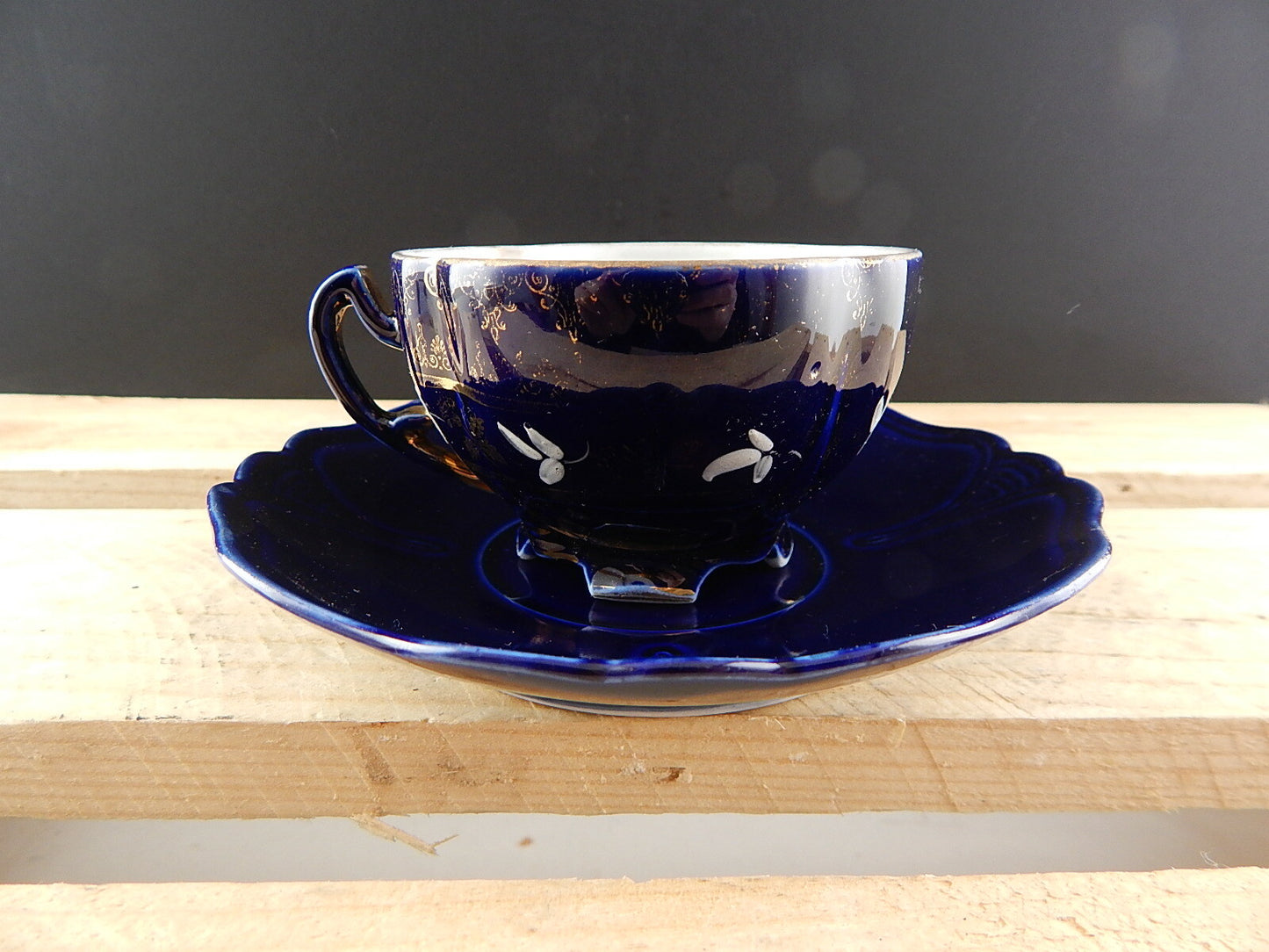 ANTICA PREZIOSA TAZZA PIATTO PORCELLANA ART NOUVEAU BLU COBALTO COLLEZIONE 1900