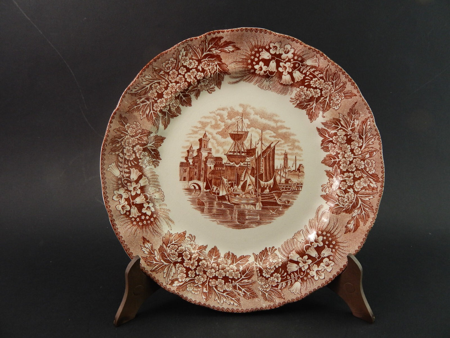 ANTICO PIATTO SEMI PORCELLANA RICHARD CERAMICHE MILANO DECORO FERRARA #1787