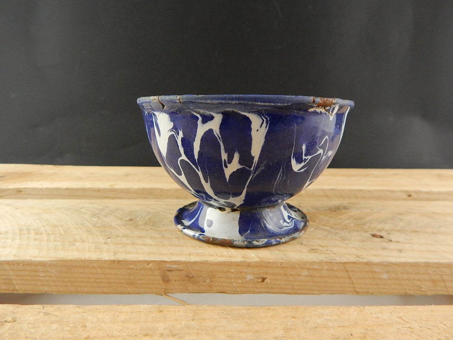 ANTICA SCODELLA CIOTOLA LATTA METALLO SMALTATA CAMOUFLAGE BLU COUNTRY CHIC