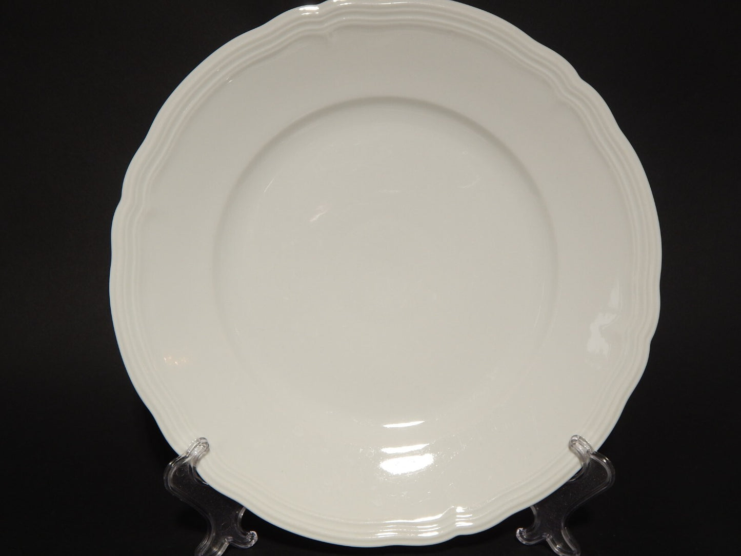 ANTICO VASSOIO ROTONDO PORCELLANA BIANCA SELTMANN WEIDEN BAVARIA MARIE LUISE